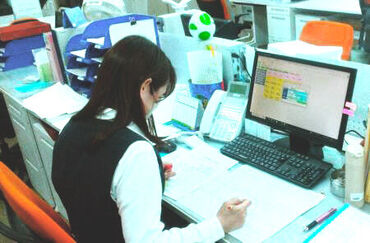 JA全農Aコープ株式会社　近畿東海事業本部 現在のスタッフもみんな未経験からスタートしました♪先輩スタッフが側にいるから、わからないことも聞けるのも安心ポイント！