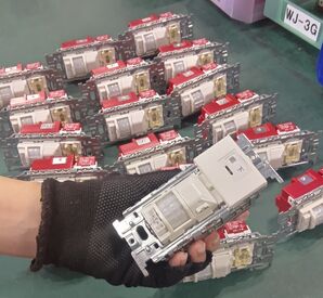 神保電器株式会社（未来工業グループ）千葉第一工場 平日のみ×定時退社♪
固定シフトだから生活リズムも安定◎
丁寧な研修があるので、久しぶりのお仕事復帰でも安心♪
