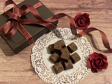 百貨店には、生活に欠かせないもの～流行商品まで勢ぞろい★
売り場を見ながら楽しく働けますよ◎
