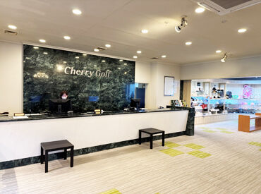 株式会社チェリーゴルフ　※チェリーゴルフ猪名川コース ≪チェリーゴルフ≫西日本エリア15か所コースあり！大手で安心★
20代～シニア世代まで幅広いスタッフが在籍♪