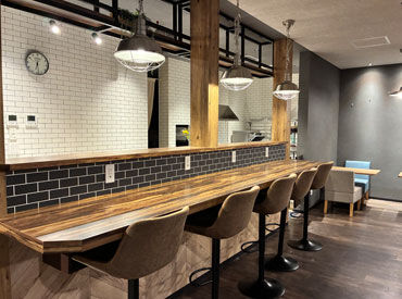 もちろんシフトは希望を最優先★
プライベートに合わせて柔軟に働けますので、
家庭や学校との両立も無理なく叶えられます♪