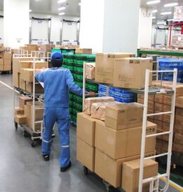 ロジスティード東日本(株)　千葉中央営業所　　AC0220563999 たくさんのスタッフが活躍するロジスティードグループならでは！
様々な年代の人との新しい出会いもやりがいの一つに★