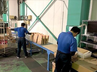 定年退職後のセカンドキャリアにも◎
そんなスタッフさんも多数活躍中!
いろんな作業があり体に無理なく働ける★