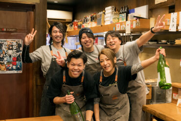 蛸焼とおでん 池下 ★★一歩お店の中に入ると…★★
『おいしい！』と思わず言ってしまうほど
心を掴まれるお料理の香りが漂います♪