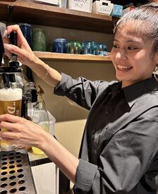 当店は、深川めしや炉端焼きなどの食事に合う、
＜純米酒＞も豊富に取り揃えています♪
お酒を学びたい方にもオススメです！