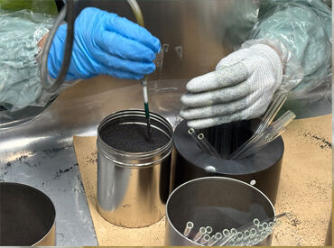 光明理化学工業株式会社 未経験スタート活躍中★
コツコツ・モクモク作業したい人にオススメ◎