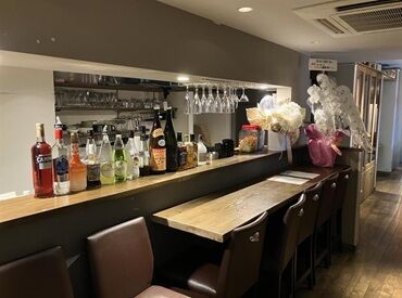 OPUS + 1　（オーパスプラスワン） ＼美味しいまかないで食費削減／
パスタorピッツァ…その日の気分で、
自由に選んで食べていいですよ♪