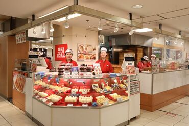 ≪友達同士での応募もOK≫
「1人じゃ不安…」
「友達と一緒なら思い出作りにもなりそう」
など、ぜひ一緒に始めてみては♪