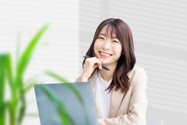 株式会社アンパサンド 今回は事業拡大に伴う増員！
先輩たちも”初めて”からスタートしています！
女性スタッフ中心で、長く働き続けやすい環境です。