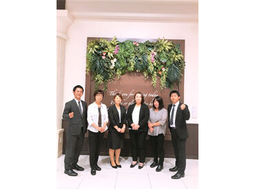 ＼幅広い年代の女性スタッフ活躍中／
▼子供の行事で◯曜日は休みたい
など…お休み相談もお気軽にしやすい環境です◎