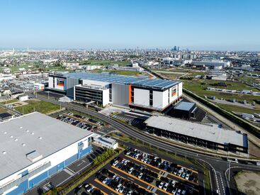 ＼安定の東証プライム上場企業／
充実した福利厚生、新しい綺麗な建物で、、働きやすさはどこにも負けません♪