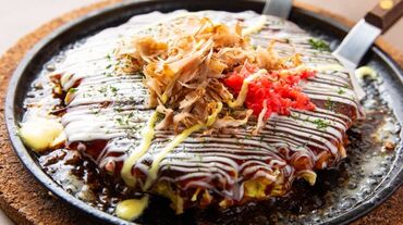 飲食の知識・経験もゼロでもちろんOK！
しっかりとした研修と
風通しの良いあたたかい職場ですぐに馴染めますよ◎