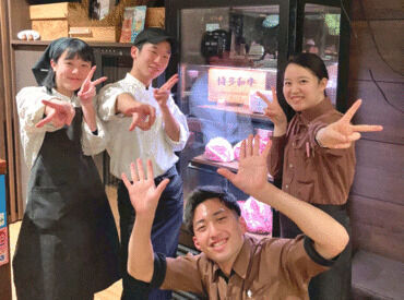 ■ 応募のキッカケは何でもOK ■「家から近かった」「焼肉まかないに惹かれた」など、飲食店でのバイトが初めての方も大歓迎♪
