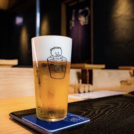 可愛いグラスが人気の当店！ 熊のイラストはお店のシンボル☆