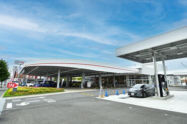 トヨタモビリティ神奈川 小田原店 ガソリンスタンドスタッフ大募集★
高時給1620円なのでしっかり稼ぐことができますよ◎
勤務曜日はお気軽にご相談ください♪