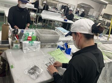 シンプルな作業・1人でコツコツ働くのが得意な方にぴったり!
わからないことがあれば、先輩スタッフがしっかりとサポート!