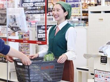 事前に丁寧な研修があるから、
アルバイト・パートデビューでも安心！