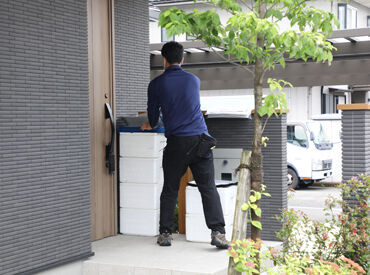 お客様から直接「ありがとう」の声が聞ける、やりがいのある配送のお仕事です♪
元美容師・調理師など異業種からの転職者多数！