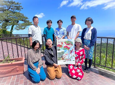 六甲山観光株式会社 各アーティストが手掛ける作品の
設営補助からお客様のご案内まで、
幅広い業務に携わることが出来ますよ◎