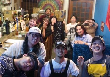 酒場TQ(ターコイズ) ＜平日のみ・土日のみ勤務OK！＞
あなたのライフスタイルに合わせて、
働きたい曜日だけの勤務が可能です◎