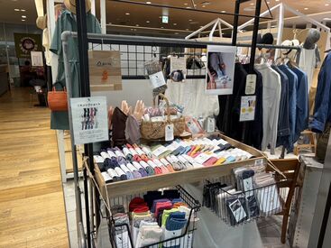 Hummingbird（ハミングバード）　エキュート品川店 ＼自分のペースで、無理なく働ける♪／
残業なし・お休み相談も柔軟◎
未経験の方もしっかりサポートするので安心してください★