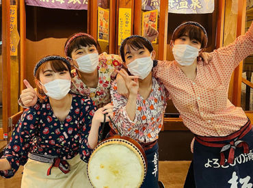 おさかな食堂/おさかな酒場 活気のある楽しい職場♪
高時給だから短時間でもしっかり稼げる★
絶品まかないで食費の節約も可能◎