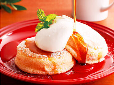 並木街珈琲　大分光吉店 カフェでバイト始めませんか？
▼日祝やお盆、お正月はさらに時給アップ！
▼食事割引や食事優待で超オトクに食べられる♪