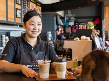 愛犬の駅 スタッフもお客様もみんなわんちゃんが大好き！
笑顔あふれるあったかいお店◎
毎日が更に充実しちゃうコト間違いなし！