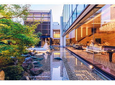 プランナーを目指す方歓迎★
20~30代フリーター活躍中!
憧れの結婚式場でサポートデビューしませんか?