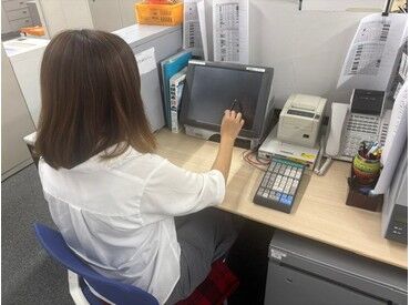 T-LIFE ホールディングス株式会社 オシャレもシフトも自由に★
自分らしく働けるオフィスワーク♪
未経験さんも丁寧なサポートがあるから安心！