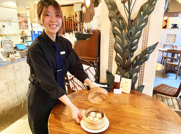 モンスーンカフェ　 自由が丘 まるで海外旅行気分♪
アジアンリゾートを思わせる店内は、
エキゾチックな雰囲気がたっぷり☆