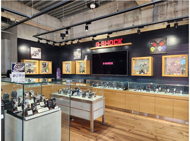 G-SHOCK STORE FUKUOKA ＼未経験スタート大歓迎／
接客未経験の方も安心できるように
研修サポートも充実しています♪