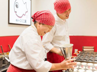 近隣の学生さん&主婦さん大活躍中です!
お子さんがいる方やWワークの方も働きやすい環境です★
テスト休みなども柔軟に対応♪