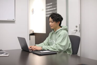 DXで業務効率化!
新しい時代の働き方を一緒に★