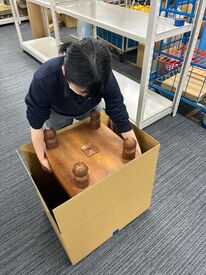 < 主婦さんに好評!! >
シフトは日数・時間ともに融通がききます。
無理なくお仕事できるように、希望をご相談ください◎