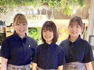 仕事終わりが楽しみになる絶品まかないや
グループ店で使える社員割引などを含めた
待遇・福利厚生が充実しています★