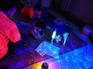 ＊子どもたちの笑顔がやりがいに＊
少しずつ成長していく子どもたちを見守るオシゴトです◎