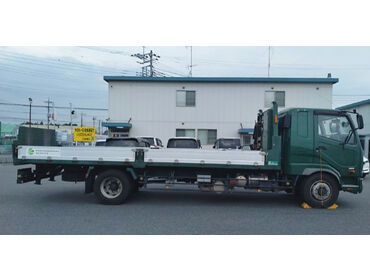 大型洗車機を完備！
いつでも洗車ができるので、気持ちよく乗務できます♪
綺麗好きなドライバー揃い◎