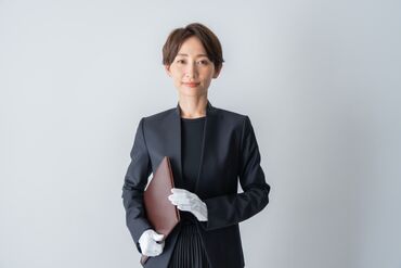 one dR.I.P. ペット霊園長久手 愛知県長久手市杁ケ池にあるペット霊園です。
電話受付や生花のお手入れなど
まずは葬儀のサポート業務からお任せします。