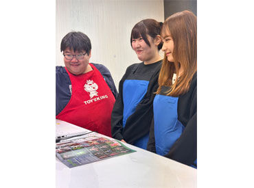 「これ知ってる！」「懐かしい！」
思い出が詰まった宝物がいっぱい◎
大人になってもワクワクできるお仕事です★