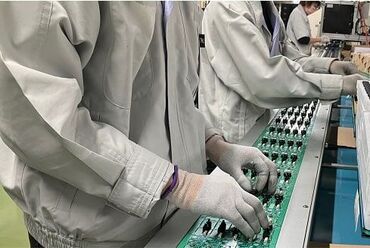 未経験歓迎！研修制度もあるので安心！
プリント基板の部品挿入、組立、
目視検査作業などをおまかせ♪