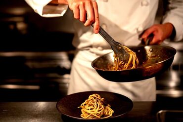 駅近＆待遇が充実♪
シフトも柔軟で働きやすい環境が整っています！