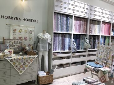 ホビーラホビーレ　仙台アエル店 新しいことにチャレンジしたいならぜひ！
「ゆくゆくは正社員として働きたい」
そんな方も大歓迎！
安定して働ける環境です◎