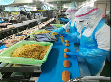 株式会社サンデリカ　奈良事業所 食堂完備でランチも安心！
お弁当の用意もいりません☆
清潔で快適な施設で、
温かい食事を楽しみながら働けます◎