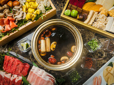 シャングリラズシークレット 銀座店 ＼スタッフの9割が飲食未経験！／
未経験からスタートしたスタッフが多数活躍中♪
わからないことはなんでも聞けて安心◎