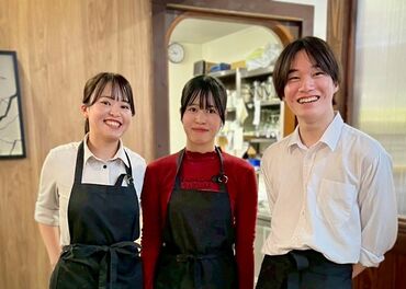 ホリデー イン ヴィラ 　※昨年4月にリニューアルオープン お店に慣れるまでは簡単なことからお任せしていきます！
初バイト＆飲食店が未経験の方でも大歓迎♪