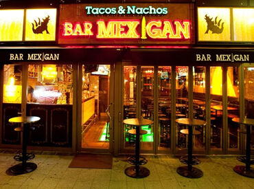 British Cafe & Pub OXO 東岡崎駅前店　※2025年4月オープン 接客からメニュー開発、イベント企画まで
幅広く携わりながらお店づくりをお願いします！