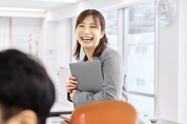 株式会社アーク　(1) "履歴書不要"で即応募♪
面接時に簡単なエントリーシートを記入するだけでOKです★
普段通りにお越しください！