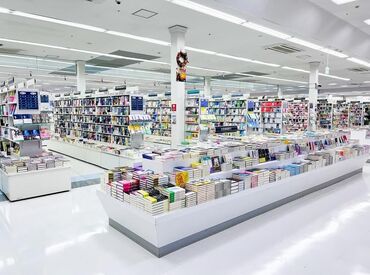 好きを仕事にしませんか♪？
新たにお仕事探しをする主婦(夫)の方、
フリーターさんもみんな大歓迎!