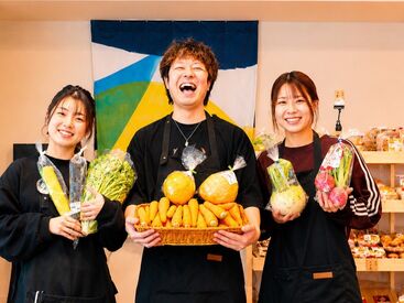 シフトは2週間ごとの申告制♪予定に合わせて
柔軟に調整できます☆短時間もフル勤務もOK！
無理なく働ける環境が整っています◎